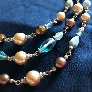 Beautiful Necklace & Bracelet Set